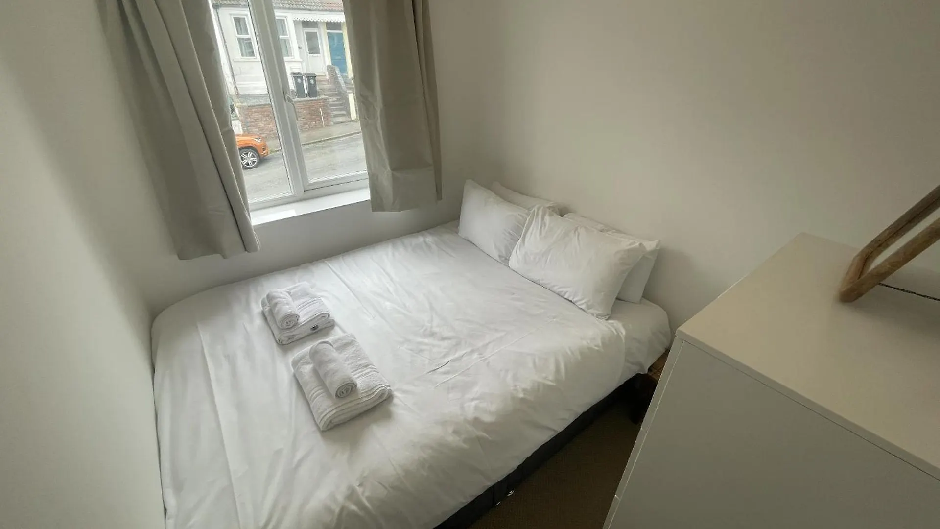 Holiday home Refined Comfort In The Heart Of Bedminster Bristol